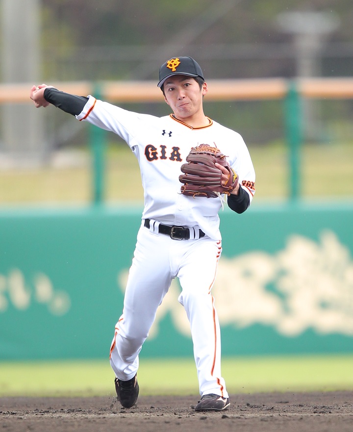 増田大輝のポジションは 守備位置はセカンドで外野もうまい 打撃も向上 Giants Lover